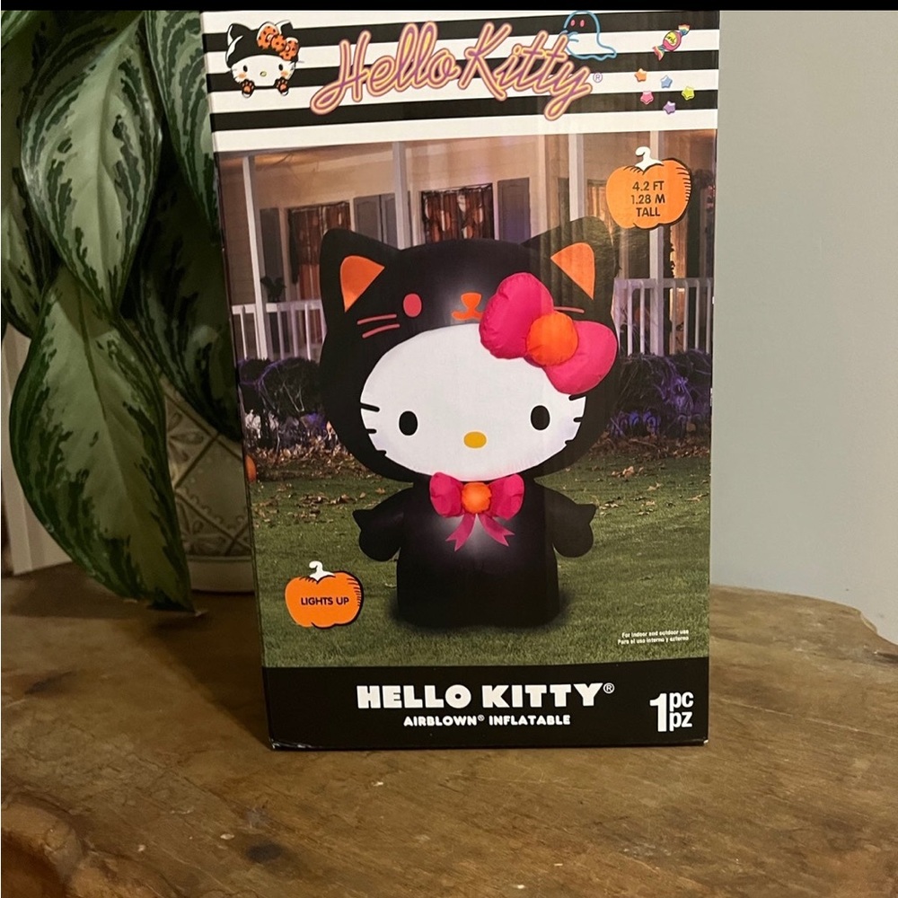 Hello Kitty Halloween Inflatable Blow Up